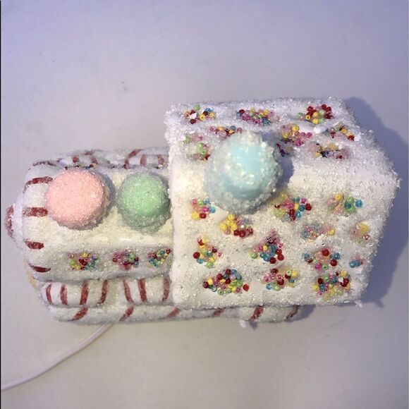 Department 56 Sweet Treats Express Candy Cane Cho cho light - Picture 4 of 10